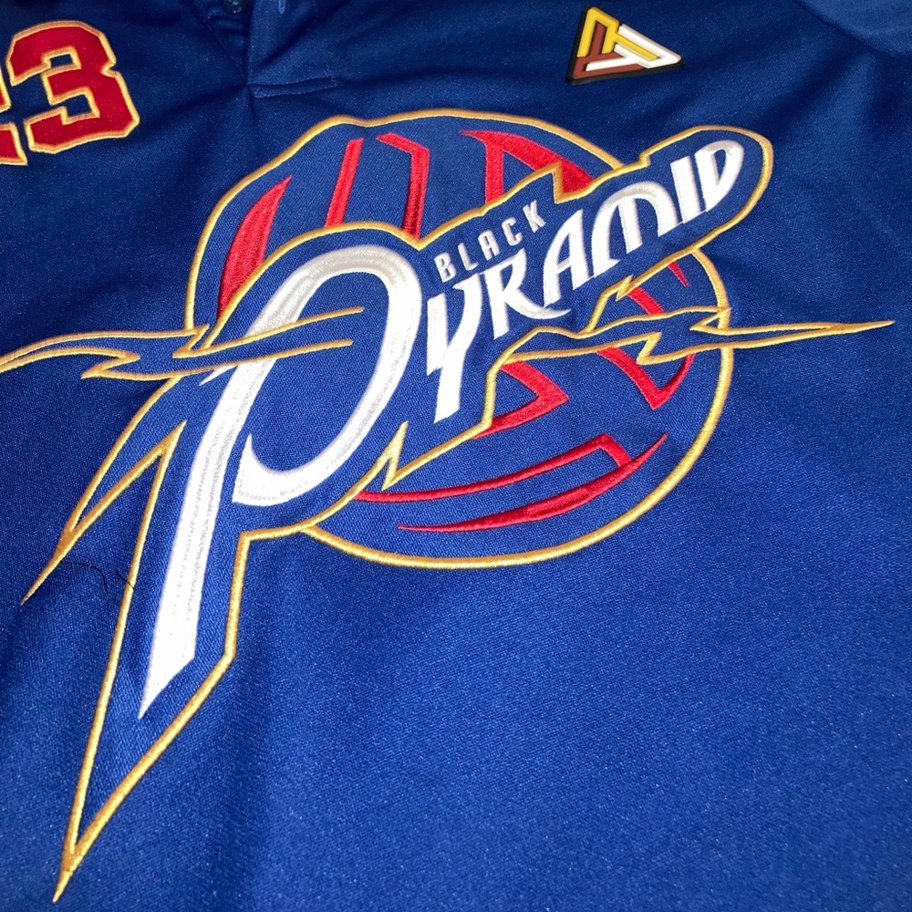Black Pyramid Cleveland Cavaliers #23 Streetwear Jersey Polo Shirt - Picture 2 of 10